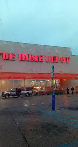 Home Improvement Store «The Home Depot», reviews and photos, 4155 N Port Washington Rd, Milwaukee, WI 53212, USA