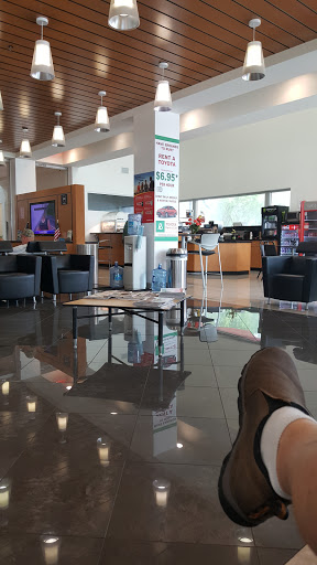 Toyota Dealer «AutoNation Toyota Weston», reviews and photos, 4050 Weston Rd, Davie, FL 33331, USA