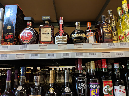 Liquor Store «bluegrass liquor box», reviews and photos, 104 Lawson Dr #105, Georgetown, KY 40324, USA