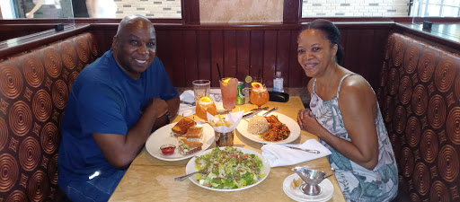 Restaurant «The Cheesecake Factory», reviews and photos, 1700 Willowbrook Blvd, Wayne, NJ 07470, USA