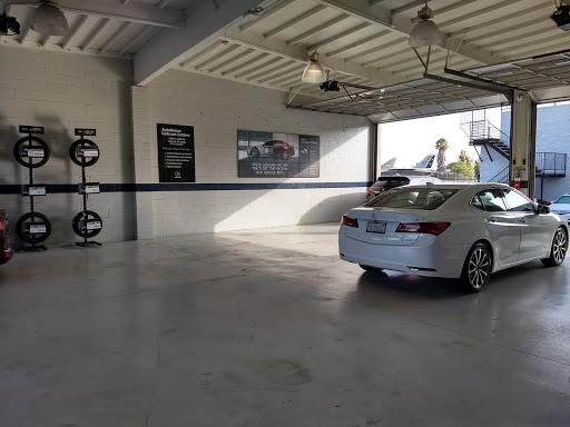 Acura Dealer «AutoNation Acura South Bay», reviews and photos, 25341 Crenshaw Blvd, Torrance, CA 90505, USA