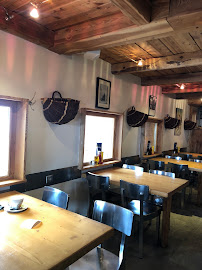 Atmosphère du Restaurant Le Trifollet à Val-d'Isère - n°4