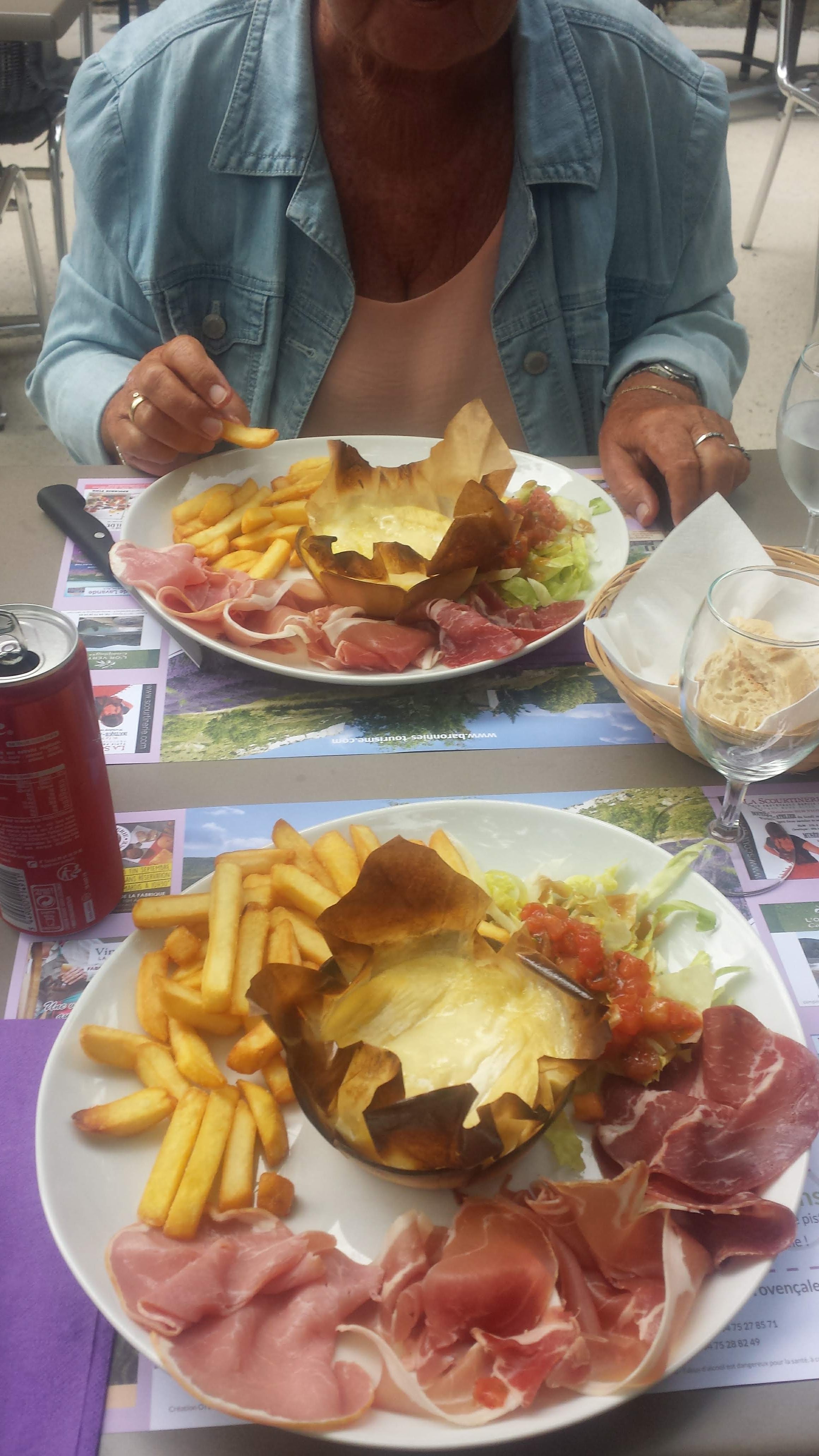 Photo n° 1 de l'avis de Cornelis.a fait le 01/07/2019 à 21:56