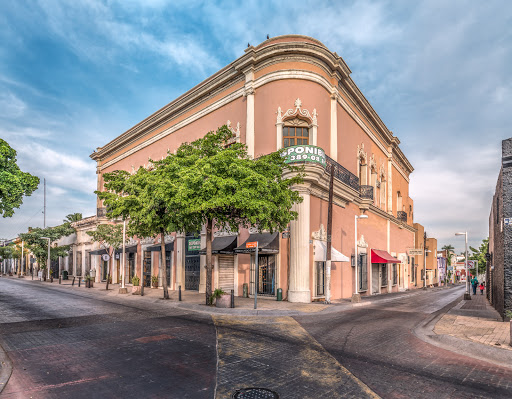 Coppel Ángel Flores