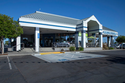 Honda Dealer «Hansel Honda», reviews and photos, 1310 Auto Center Dr, Petaluma, CA 94952, USA