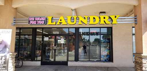 Laundry Service «Superior Laundry», reviews and photos, 1070 N State College Blvd, Anaheim, CA 92806, USA