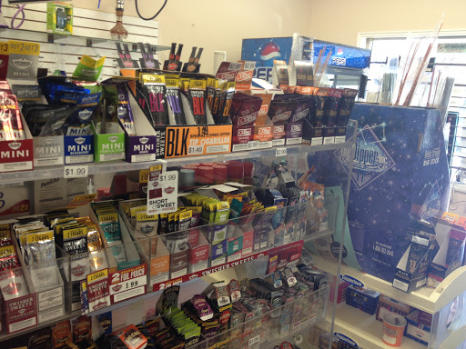 Tobacco Shop «AM SMOKE SHOP», reviews and photos, 1401 State St, Orem, UT 84057, USA