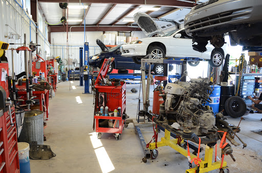 Auto Repair Shop «Harapat Auto Service», reviews and photos, 436 Ruppert Rd, Iowa City, IA 52246, USA