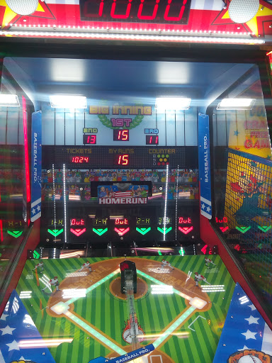 Amusement Center «Enchanted Castle Family Entertainment Complex and Restaurant», reviews and photos, 1103 S Main St, Lombard, IL 60148, USA