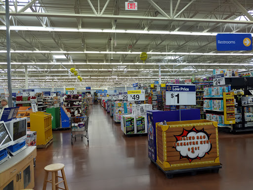 Department Store «Walmart Supercenter», reviews and photos, 5303 Bowen Dr, Mason, OH 45040, USA