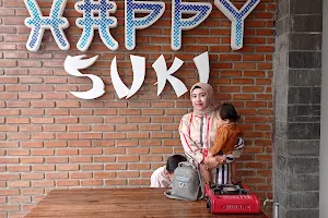 Happy Suki image