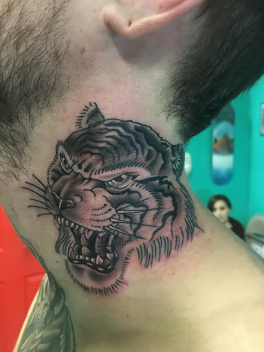 Explore hammer tattoo ideas, creative tattoo ideas in Newton, available at Eternal Grafix