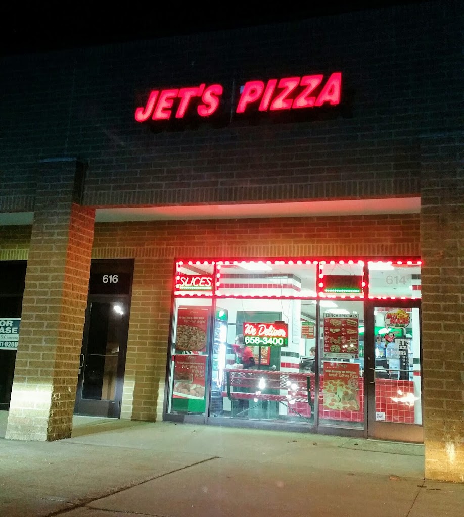 Jet's Pizza 48423