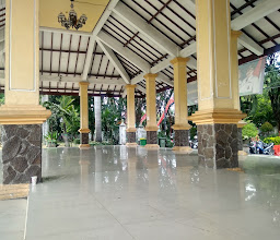 Alun-Alun Desa Wage photo