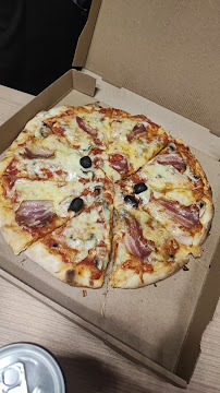 Plats et boissons du Pizzas à emporter Ama'Pizz à Bayonne - n°4