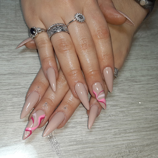 Nail Salon «New Lengths Nail Salon & Spa», reviews and photos, 5023 State Rd, Ashtabula, OH 44004, USA