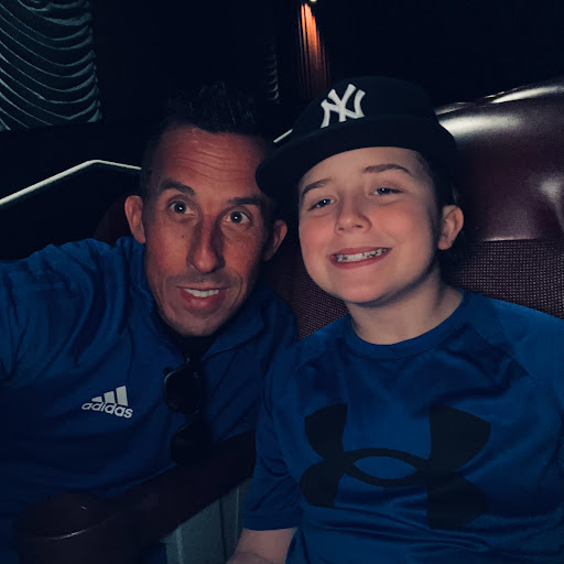 Movie Theater «Regal Cinemas Transit Center 18 & IMAX», reviews and photos, 6707 Transit Rd, Williamsville, NY 14221, USA