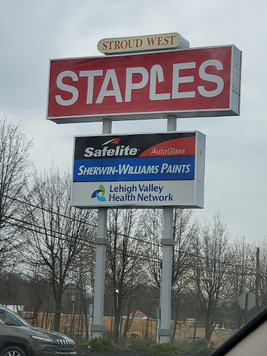 Office Supply Store «Staples», reviews and photos, 205 Applegate Rd #100, Stroudsburg, PA 18360, USA