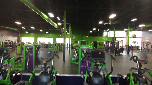 Gym «Youfit Health Clubs», reviews and photos, 9897 W McDowell Rd, Tolleson, AZ 85353, USA