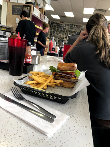 Donut Shop «HoneyDip Donuts», reviews and photos, 4480 Kenny Rd, Columbus, OH 43220, USA