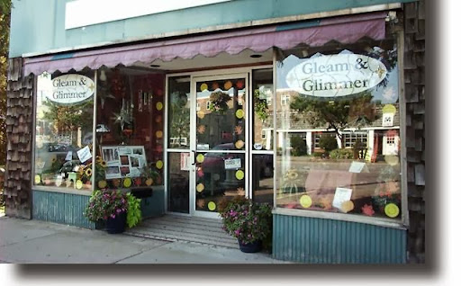 Gleam & Glimmer Stained Glass Studio image 8