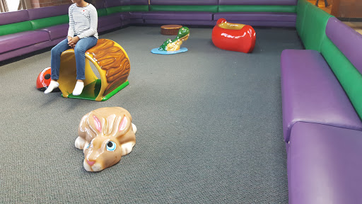 Shopping Mall «Greenbrier Mall», reviews and photos, 1401 Greenbrier Pkwy, Chesapeake, VA 23320, USA