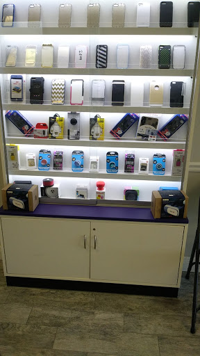 Cell Phone Store «MetroPCS Authorized Dealer», reviews and photos, 2812 S Bay St, Eustis, FL 32726, USA