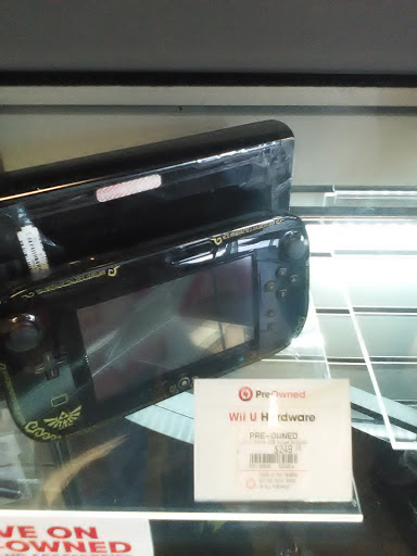 Video Game Store «GameStop», reviews and photos, 1705 Stringtown Rd, Grove City, OH 43123, USA