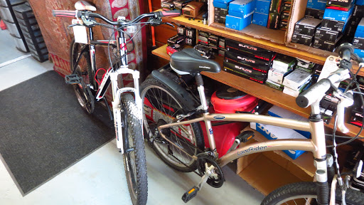 Bicycle Store «Neptune Cyclery», reviews and photos, 13 S Safford Ave, Tarpon Springs, FL 34689, USA