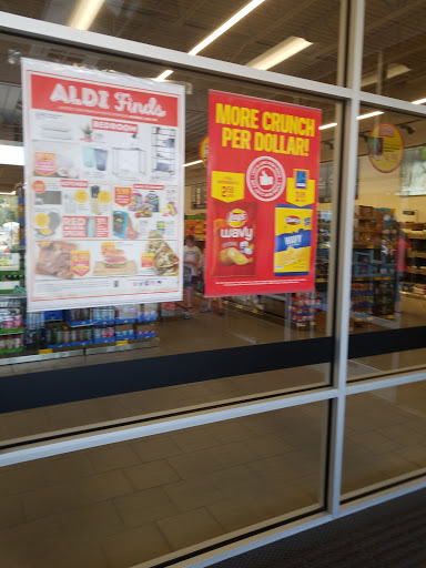Supermarket «ALDI», reviews and photos, 2810 Mountaineer Blvd, Charleston, WV 25309, USA