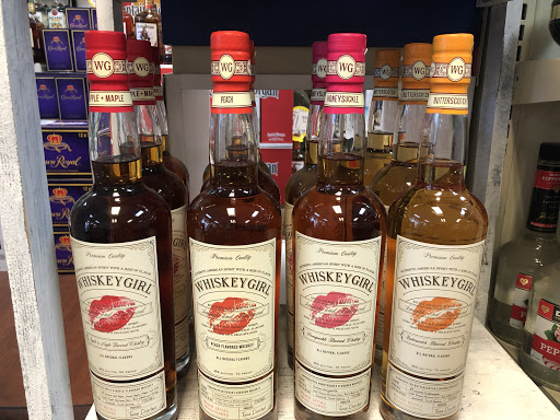 Liquor Store «Island Liquors», reviews and photos, 70 Pope Ave D, Hilton Head Island, SC 29928, USA