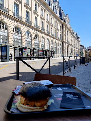 photo n° 5 du Restaurant de hamburgers Black And White Burger Rennes à Rennes