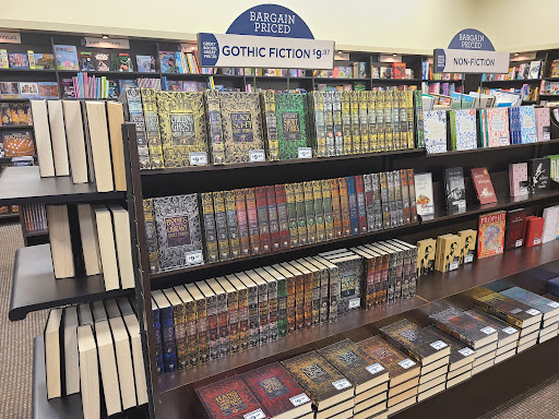 Book Store «Books-A-Million», reviews and photos, 1100 N Wesleyan Blvd, Rocky Mount, NC 27804, USA