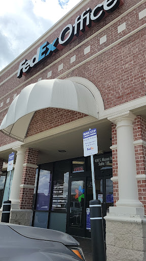Print Shop «FedEx Office Print & Ship Center», reviews and photos, 430 S Mason Rd Suite 108, Katy, TX 77450, USA