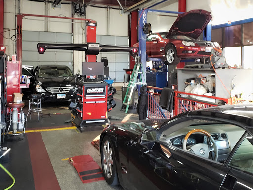 Auto Repair Shop «E.D.I. Auto Repair», reviews and photos, 1060 W Algonquin Rd, Lake in the Hills, IL 60156, USA