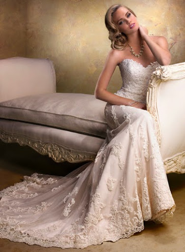 Bridal Shop «Wedding Treasures Bridal & Tuxedo», reviews and photos, 333 Perry St, Castle Rock, CO 80104, USA