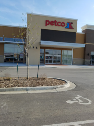 Pet Supply Store «Petco Animal Supplies», reviews and photos, 233 S Stewart Rd, Liberty, MO 64068, USA
