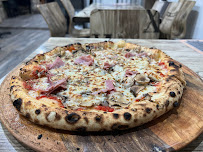 Pizza du PIZZERIA DEL MAESTRO AU FEU DE BOIS à Paris - n°2