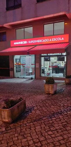 Amanhecer Supermercado A Escola - Lisboa