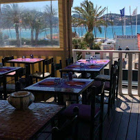 Atmosphère du Restaurant La medina à Saint-Cyr-sur-Mer - n°1