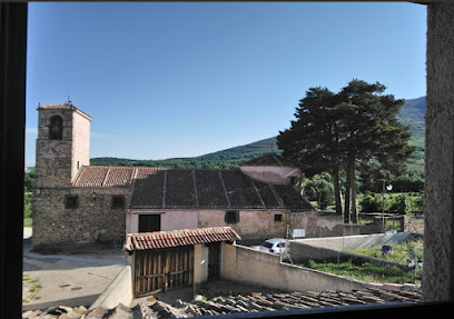 IGLESIA DE SAN MIGUEL ARCáNGEL Y CEMENTERIO DE RIOFRíO DE RIAZA