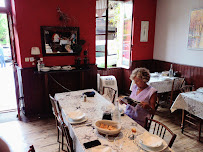 Atmosphère du Birou Martine, restaurant du Midi à Nay - n°4