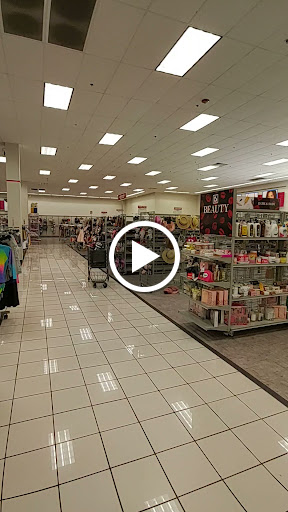 Clothing Store «Burlington Coat Factory», reviews and photos, 6120 Northwest Hwy, Crystal Lake, IL 60014, USA