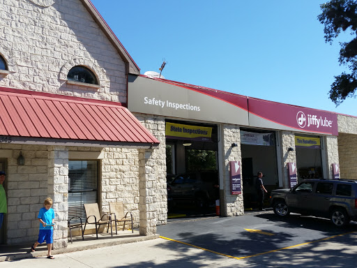 Oil Change Service «Jiffy Lube», reviews and photos, 1345 S Main St, Boerne, TX 78006, USA
