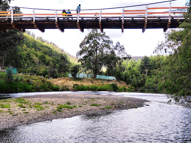 Puente colgante - Los Álamos