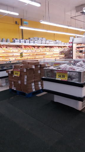 Supermarket «Grand Concourse Food Bazaar Supermarket», reviews and photos, 238 E 161st St, Bronx, NY 10451, USA