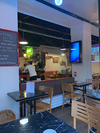 Atmosphère du Restaurant Liomar Café à Levallois-Perret - n°3
