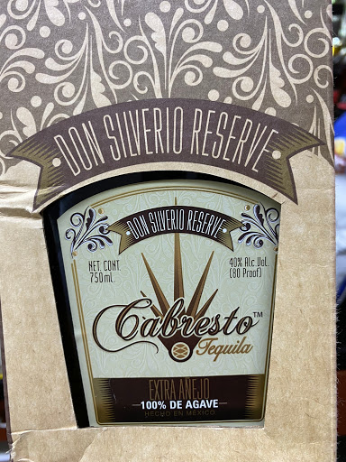 Liquor Store «Royal Liquor», reviews and photos, 808 Center Rd #3, Flint, MI 48506, USA