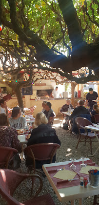 Atmosphère du Restaurant de grillades La Grillade Du Château à Ventenac-en-Minervois - n°20