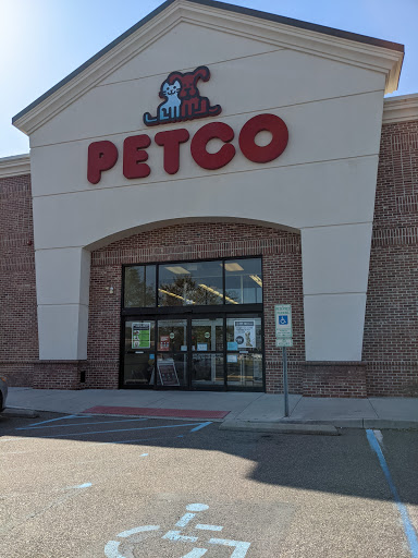 Pet Supply Store «Petco Animal Supplies», reviews and photos, 4540 Princess Anne Rd #128, Virginia Beach, VA 23462, USA